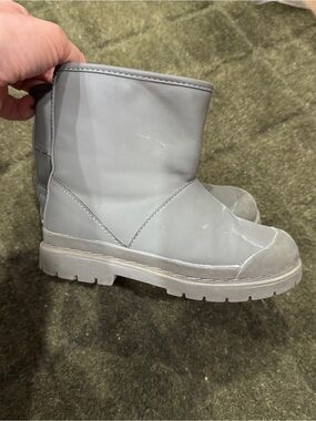 Zara Olive Green Side-Zip Rain Boots